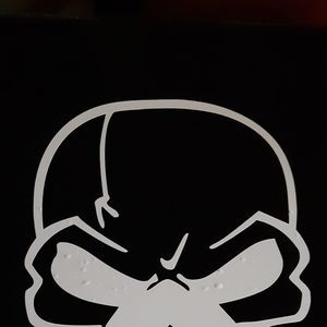 Meet your Posher, Dennis